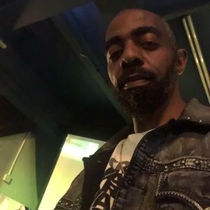 Meet your Posher, Cory